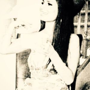 Meet your Posher, Sofia